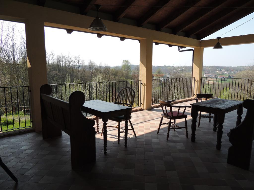 Maison d'hôtes Cascina Caldera à Cantarana Extérieur photo
