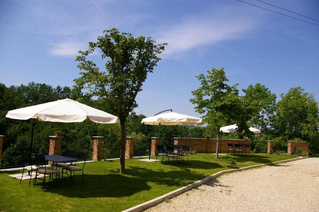 Maison d'hôtes Cascina Caldera à Cantarana Extérieur photo