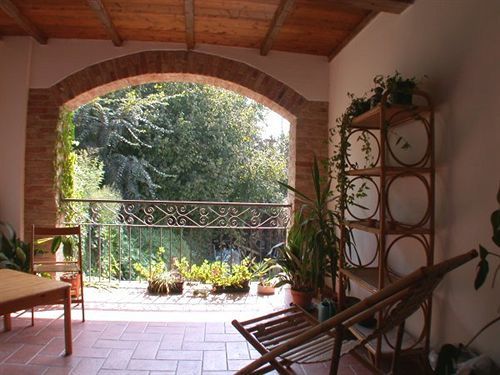 Maison d'hôtes Cascina Caldera à Cantarana Extérieur photo